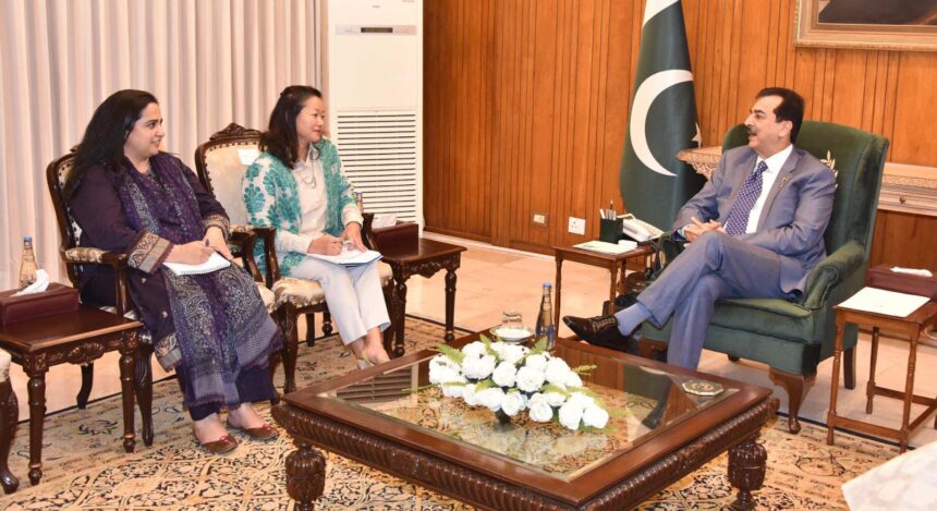 شدید سیلاب - شدید سیلابوں نے لاکھوں افراد بے گھر کر دیے