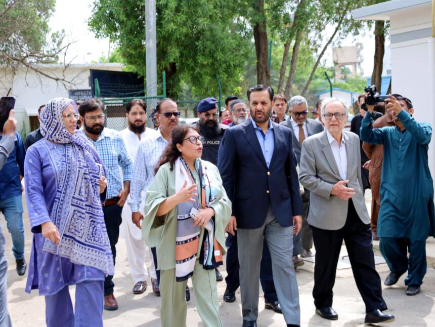 لوکل ویکسین - وفاقی وزیر قومی صحت کا ڈاؤ یونیورسٹی دورہ