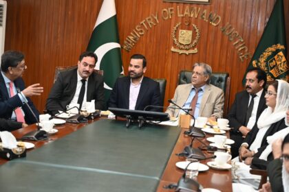 راولپنڈی بار - وفاقی وزیر قانون سے راولپنڈی بار کا اہم اجلاس