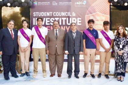 حلف برداری - فیچر ورلڈ بحریہ ٹاؤن میں طالبِ کونسل کی حلف برداری ۲۰۲۵