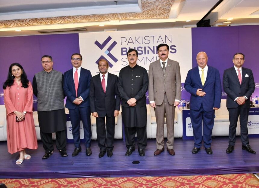 پاکستان بزنس سمٹ - پشاور میں پاکستان بزنس سمٹ کا انعقاد