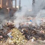 کوڑا جلانا - کوڑے کے روزانہ جلنے سے طالبات اور رہائشی متاثر