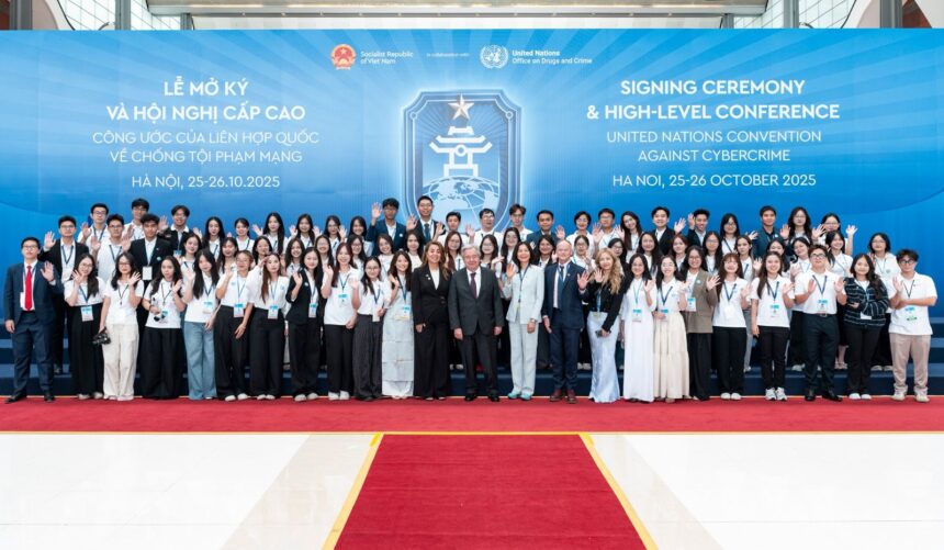 سائبرمعاہدہ - ہنوئی میں سائبرمعاہدے پر ۷۲ ملکوں نے دستخط