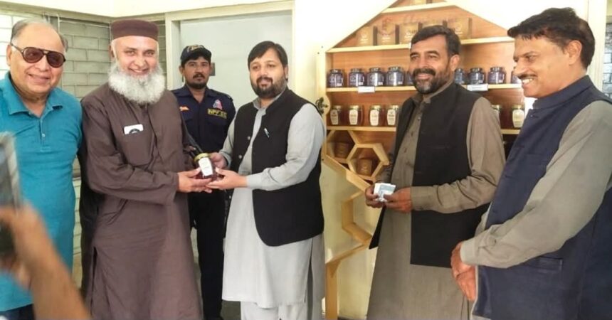 ایمبروسیا شہد - قومی پولیس فاؤنڈیشن کے مراکز میں ایمبروسیا شہد دستیاب