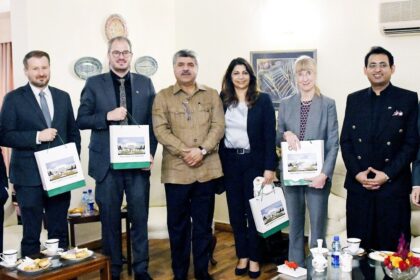 جرمن پارلیمانی وفد - ڈپٹی اسپیکر کی جرمن پارلیمانی وفد سے ملاقات