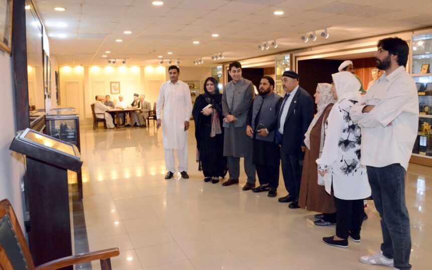 ترک وفد - ترکی وفد کا پارلیمنٹ ہاؤس اور گلی دستور کا دورہ