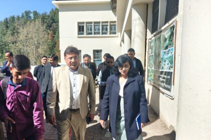 جھیکا گلی دورہ - پروفیسر ڈاکٹر رافیہ ممتاز کا جھیکا گلی کیمپس دورہ