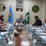 پبلکیشن کمیٹی - پبلکیشن کمیٹی نے ادبی معیار کو برقرار رکھا