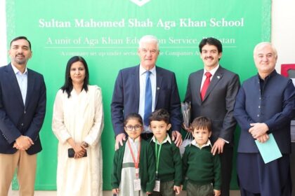 آغا خان منصوبے - پرتگال کے سفیر کا سندھ میں آغا خان منصوبوں کا دورہ