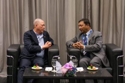 سائنس تعاون - سائنس تعاون میں کومسٹیک اور ملائشیا کا نیا عزم