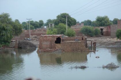 موسمی انصاف - پاکستان کی موسمی کمزوری اور کارپوریٹ احتساب