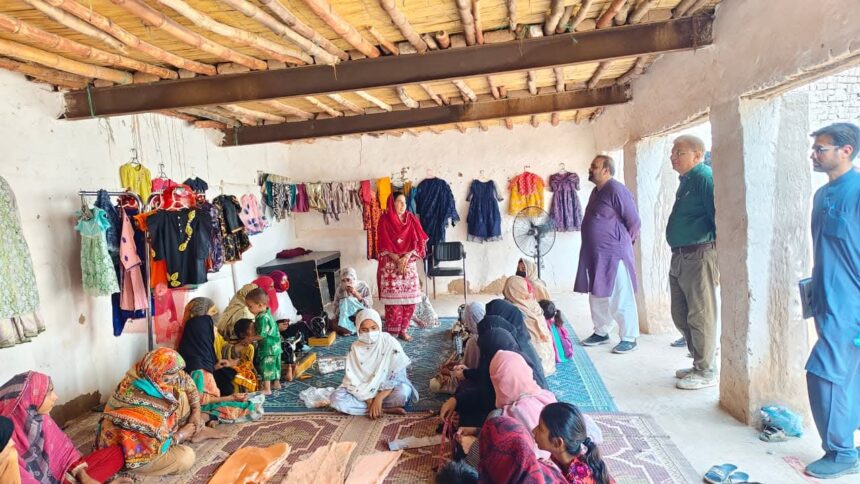 مہارت کے مراکز - اینٹ بھٹے کی خواتین کے لیے مہارت کے مراکز قائم