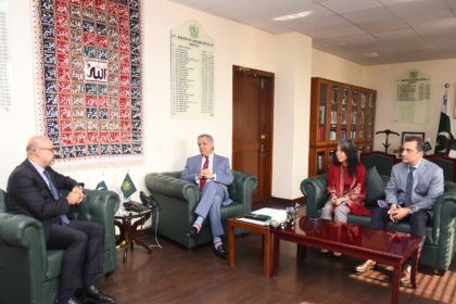 حقوقِ انسانی - وفاقی وزیر سے اقوامِ متحدہ کے نمائندے کی ملاقات