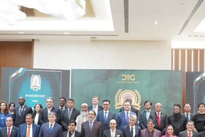 بہترین سفیر - سالِ کا بہترین سفیر اعزاز قازقستان کے نمائندے کو