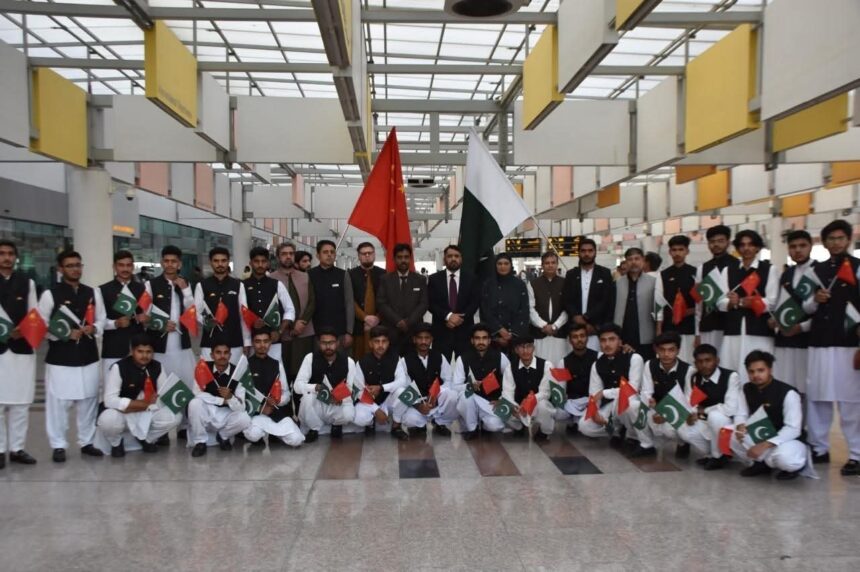 ٹی وی ٹی اے طلبہ - ٹی وی ٹی اے پنجاب کے طلبہ کا چین کا کامیاب تعلیمی دورہ