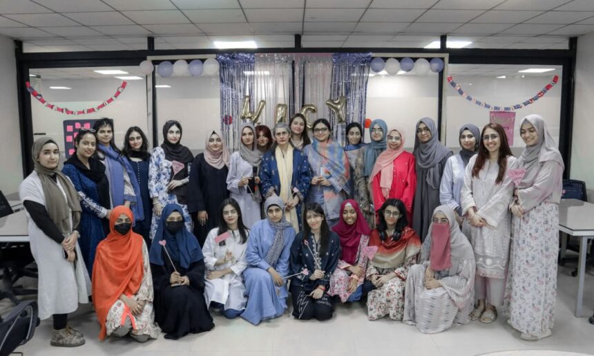 خواتین سائبر سکیورٹی - قومی سائبر ہنگامی ردعمل ٹیم نے خواتین کے روزگار چیلنجز پر تربیت