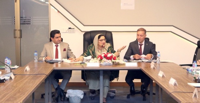 وفاقی اردو یونیورسٹی - وفاقی اردو یونیورسٹی میں انتظامی بحران