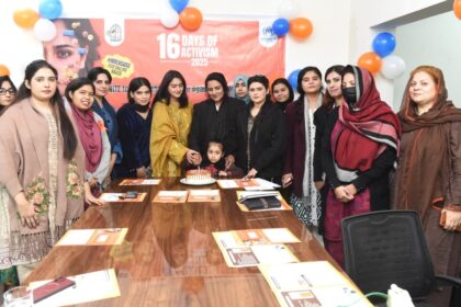 سولہ روزہ مہم - شارپ پاکستان نے لاہور اور میانوالی میں سولہ روزہ مہم جاری رکھی