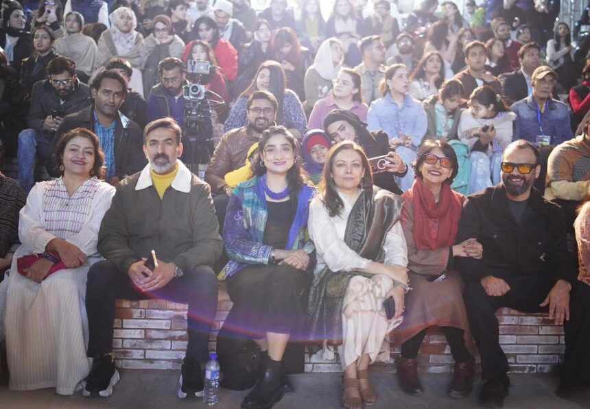 تین سالانہ نمائش - قومی کالجِ فنونِ لطیفہ کی تین سالانہ نمائش کا شاندار اختتام