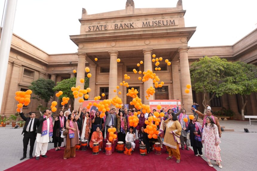 آن لائن تشدد - سندھ حکومت اور اقوامِ متحدہ نے ڈیجیٹل تشدد ختم کرنے کا عزم