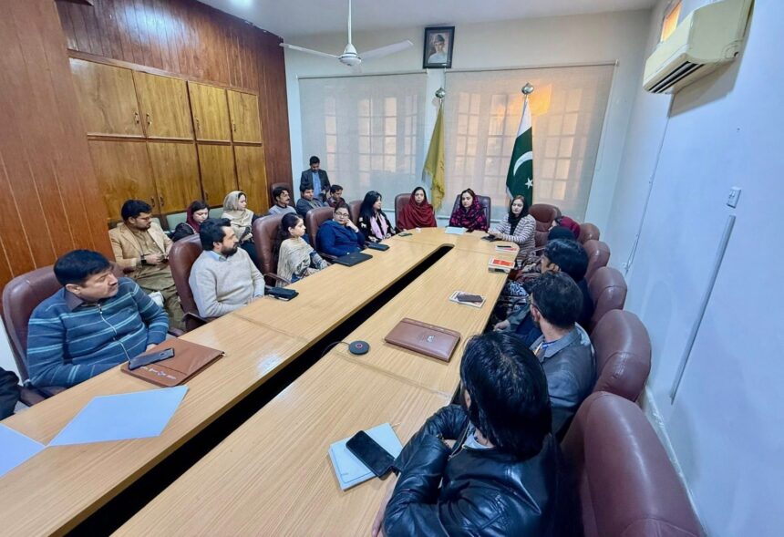 صنفی نمائندگی - خیبر پختونخوا کمیشن میں صحافیوں کا دورہ دفتر