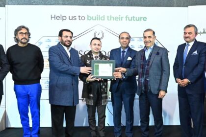 گرین کریسنٹ ٹرسٹ - راولپنڈی میں چیریٹی ڈنر میں اسکولوں کی حمایت