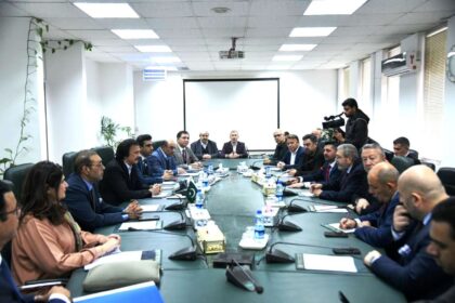 ترک سرمایہ کاری - ترک کاروباری وفد کے ساتھ سرمایہ کاری اور تعاون کے نئے مواقع