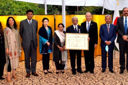 ظفر محمود - ظفر محمود نے مونبوکاگاکوشو صدارت حاصل کی