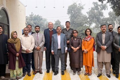 حفاظتی ٹیکہ کاری - صحت ڈائریکٹر نے بچوں کی حفاظتی ٹیکہ کاری یقینی بنانے کا عزم