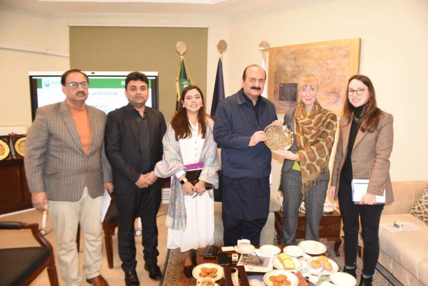 نوجوان سرمایہ کاری - نوجوانوں میں سرمایہ کاری قومی ضرورت ہے