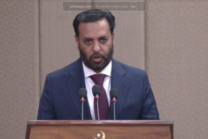 قومی صحت کارڈ - وفاقی وزیر صحت نے قومی صحت کارڈ کا اجرا