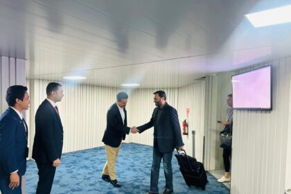 وفاقی وزیر صحت - وفاقی وزیر صحت سید مصطفیٰ کمال جکارتہ پہنچ گئے