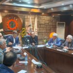 پاکستانی معیشت - پاکستانی صنعتیں خطرے میں