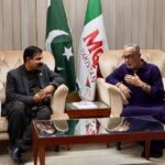 تحریک انقلاب - متحدہ کے مرکز بہادرآباد میں تحریک انقلاب صوبہ ہزارہ کی وفد آمد