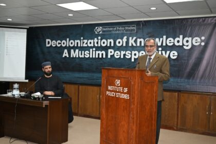 نوآبادیاتی ازالہ - علم کے نوآبادیاتی نقوش کا خاتمہ ضروری