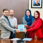 ٹیکہ کاری مرکز - کوسر ہسپتال میں ٹیکہ کاری مرکز کے قیام کا معاہدہ