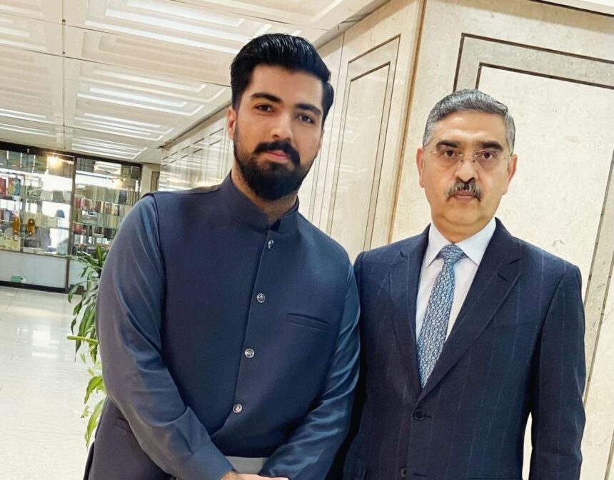 ڈاکٹروں کے مسائل - ڈاکٹروں کے مسائل پر ڈاکٹر رفیع شیر کا سینیٹرز سے اجلاس