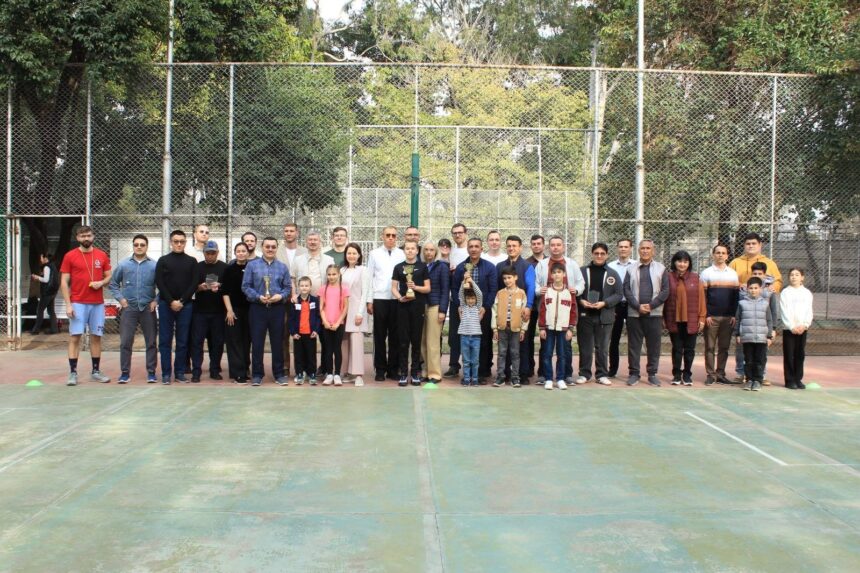 گورودکی کھیل - روسی سفارت خانے میں گورودکی مقابلہ