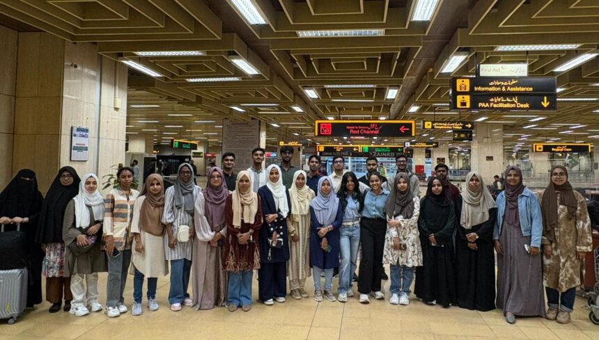 سری لنکن طبی اسکالرز - کراچی میں ۲۵ سری لنکن طبی اسکالرز کا خیرمقدم