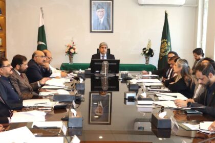 غیر حاضر بچے - وفاقی کمیٹی نے غیر حاضر بچوں کے داخلے کا رہنما نقشہ متعین کیا