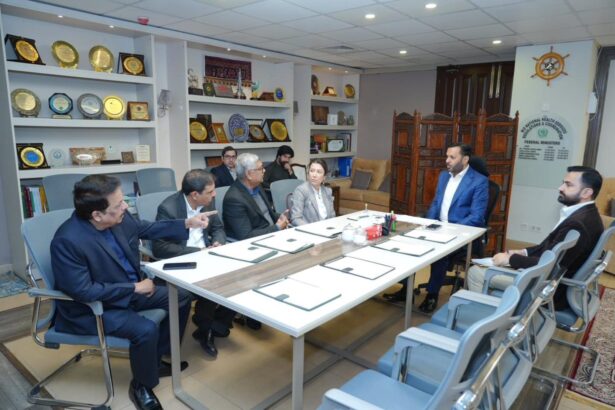 ویکسین ڈیوائس - سوئی کے بغیر ویکسین لگانے والی جدید ڈیوائس متعارف