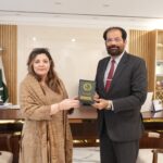 معادلت سرٹیفیکیٹ - پارلیمانی سیکرٹری کا انٹر بورڈز کمیشن کا دورہ