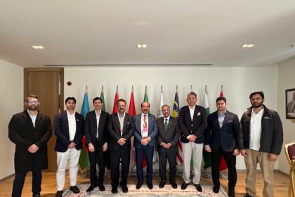 تحقیقی نیٹ ورک - ڈی ایٹ کے علمی نیٹ ورک پر پاکستانی وفد کی ملاقات