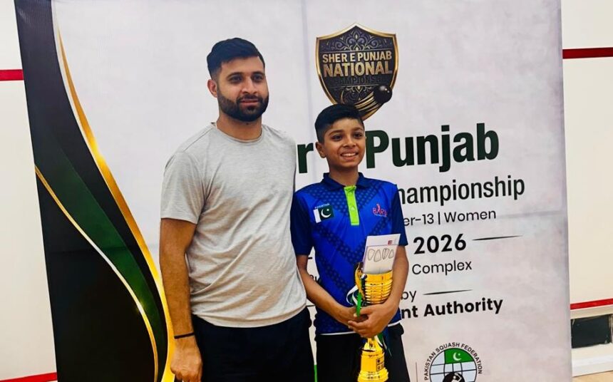 مصطفی خان - محمد فرحان کی تربیت میں مصطفی کی شاندار کارکردگی