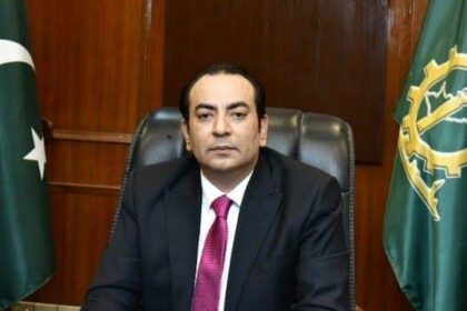 علامہ اقبال - صدر ایف پی سی سی آئی نے علامہ اقبال کو خراجِ عقیدت