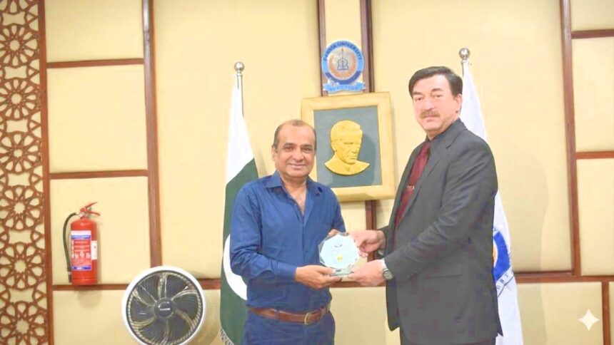 عقیل انجم اعوان - عقیل انجم اعوان کو خصوصی اعزاز سے نوازا گیا
