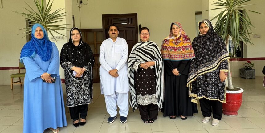 پانی کی صفائی - خواتین یونیورسٹی مردان کی طالبہ کی آلودہ پانی کی صفائی پر تحقیق