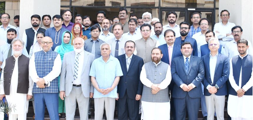 پیماس آور اور یو این او ڈی سی کے فیکلٹی پروگرام کی اختتامی تقریب