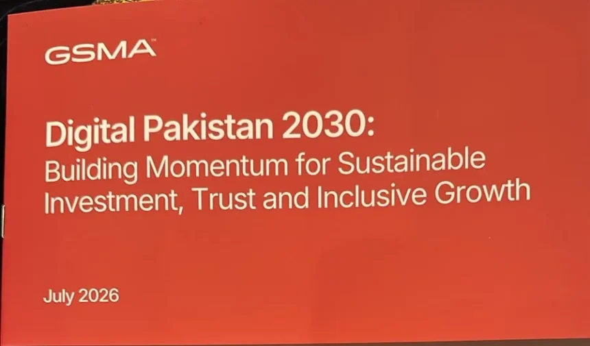 جی ایس ایم اے کی ڈیجیٹل پاکستان 2030 رپورٹ پیش کیے جانے کا منظر