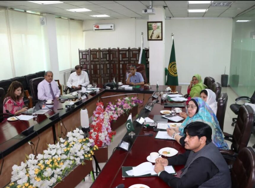 آئی ایچ آر اے میں کلینیکل گورننس و رجسٹریشن کمیٹی کا اجلاس